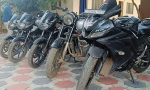 Hyd Police Arrest Two Thieves Recover Bikes