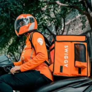 Techie Overcomes Layoff as Swiggy Deliver boy
