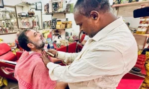 Rahul Gandhi supports Local Barbers Business